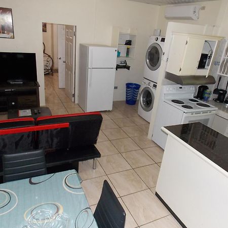 Stewart Apt- Trincity, Airport, Washer, Dryer, Office, Cable , Wifi Zewnętrze zdjęcie