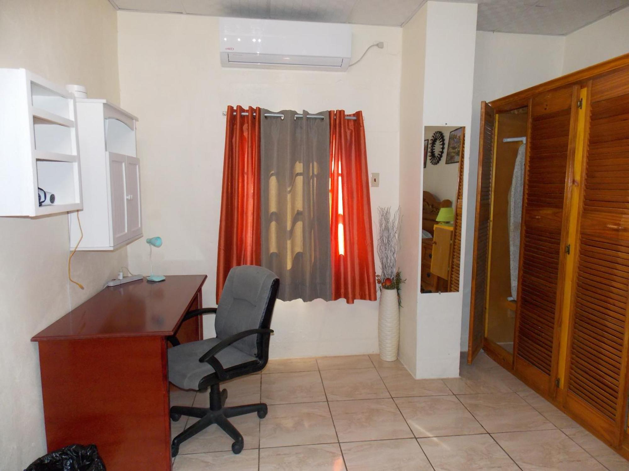 Stewart Apt- Trincity, Airport, Washer, Dryer, Office, Cable , Wifi Zewnętrze zdjęcie